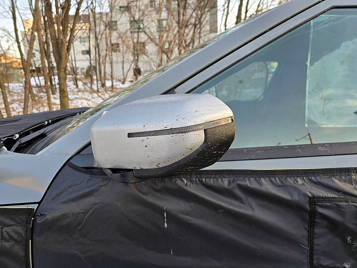 2027 Hyundai Kona (SX3)_newcarscoops_08