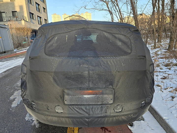 2027 Hyundai Kona (SX3)_newcarscoops_02