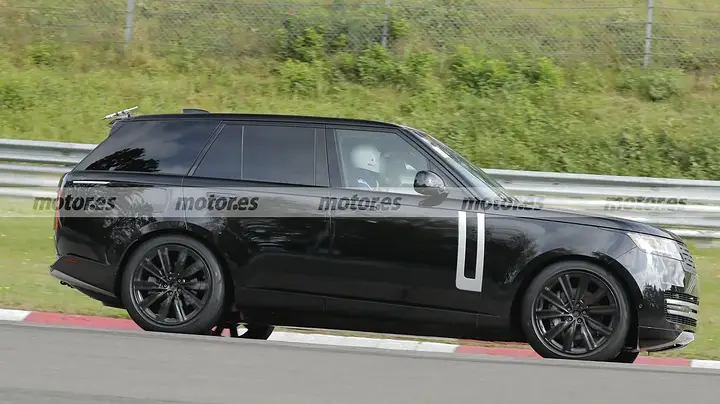 range-rover-electric-fotos-espia-2025-nurburgring-2024104164-1725997543_6