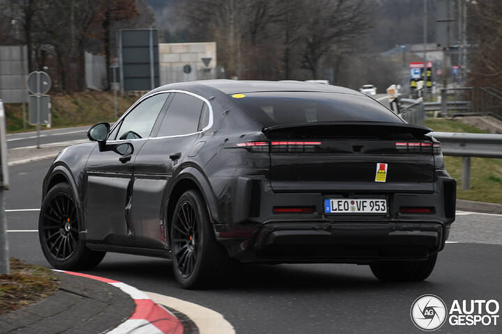 porsche-cayenne-coupe-ev-d5940-c883726032025223859_6