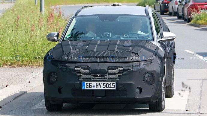 hyundai-tucson-facelift-spy-photos (2)