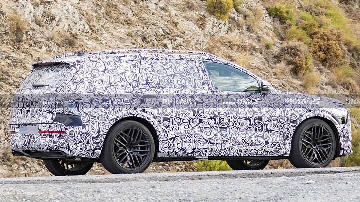 Audi confirma el Q9, un mastodonte de lujo con 7 plazas que apunta directo al Mercedes GLS 11