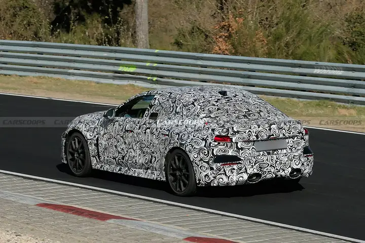 2026-Audi-RS5-428-9-2048x1367