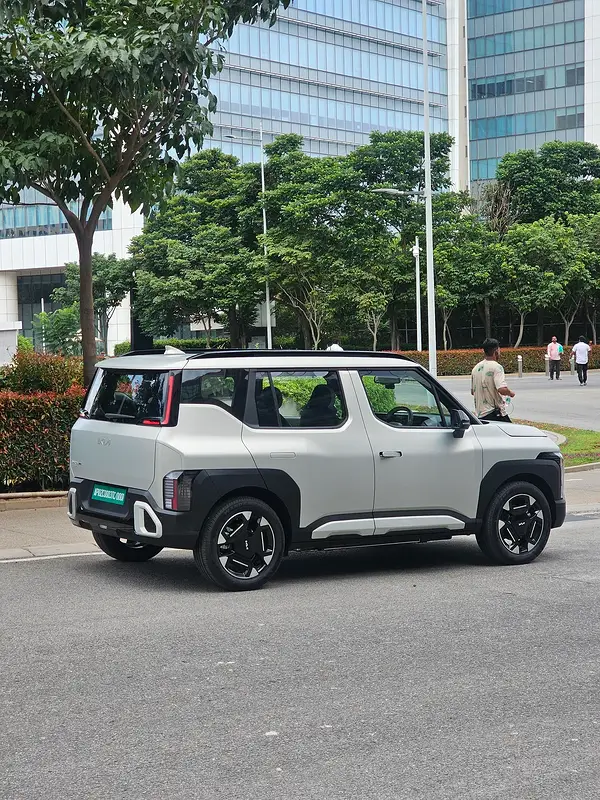 spotted-this-in-bangalore-today-newcarscoops-0cf8mfrmejch1