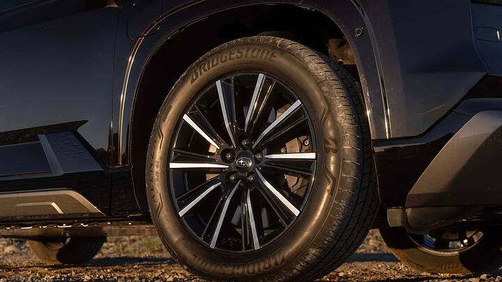 imgi_289_2027-subaru-getaway