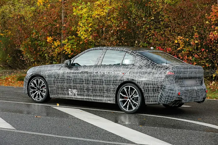 2027-BMW-3-Series-1126-7-2048x1366