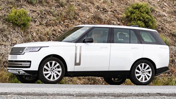 The new 2026 Range Rover hunted inside and out, the British SUV gets a 5-year update