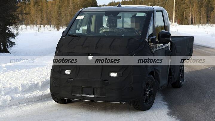 kia-pv5-chasis-fotos-espia-2025106784-1740050549_5