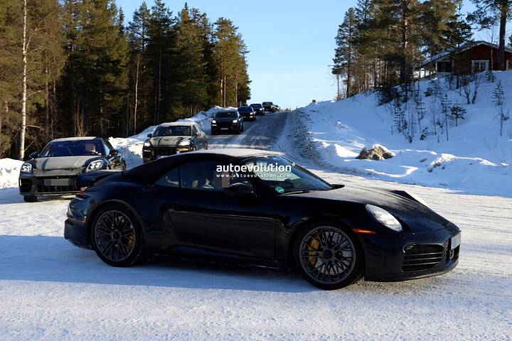 imgi_91_spy-photos-new-porsche-911-turbo-touring-shows-flush-automatically-extending-spoiler_20