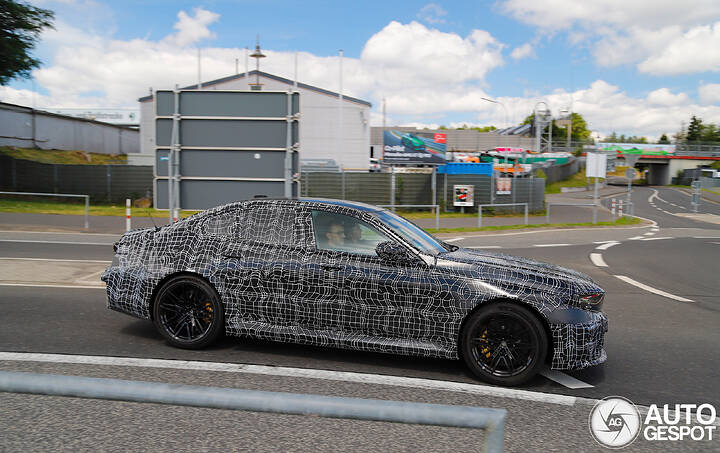 BMW M5 G90 2026