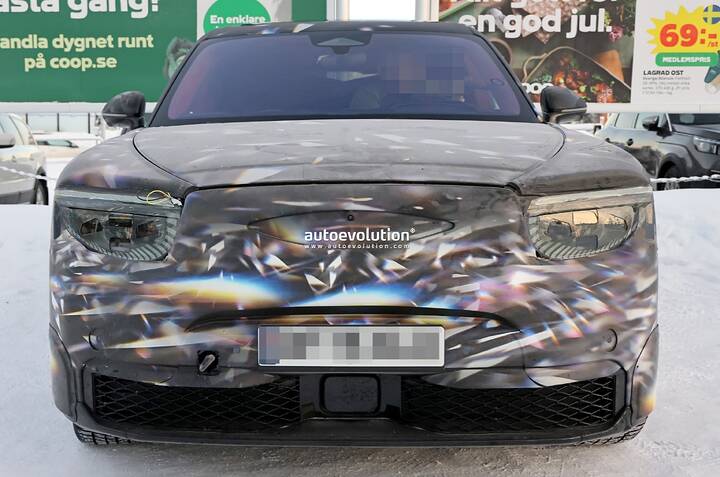 imgi_64_bentley-s-first-production-ev-shows-porsche-cayenne-electric-inspired-cockpit_13