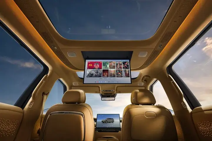2026 Xpeng GX SUV Interior -newcarscoops-4-800x534