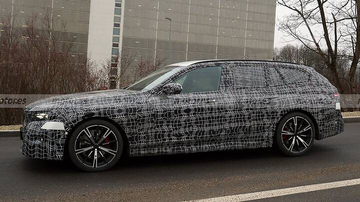 fotos-bmw-serie-5-touring-2027-pruebas-desarrollo-2026111883-1767705603_10