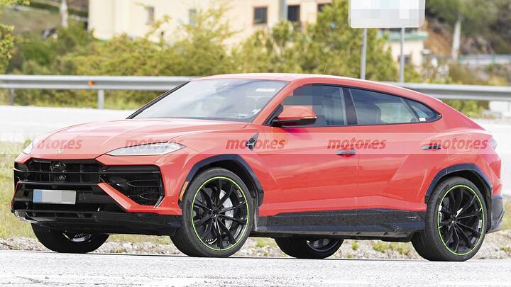 Audi has been keeping this to itself, the upcoming Q8 is already being tested with the best of Lamborghini under the hood.