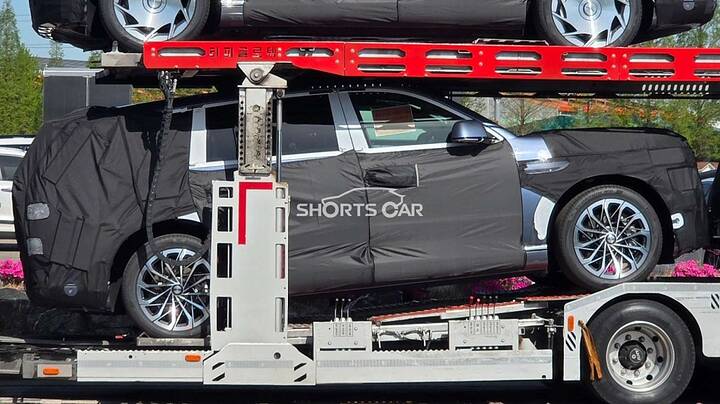 2027 Genesis GV90 Spotted in 4 New Colors-newcarscoops-5899852950x534