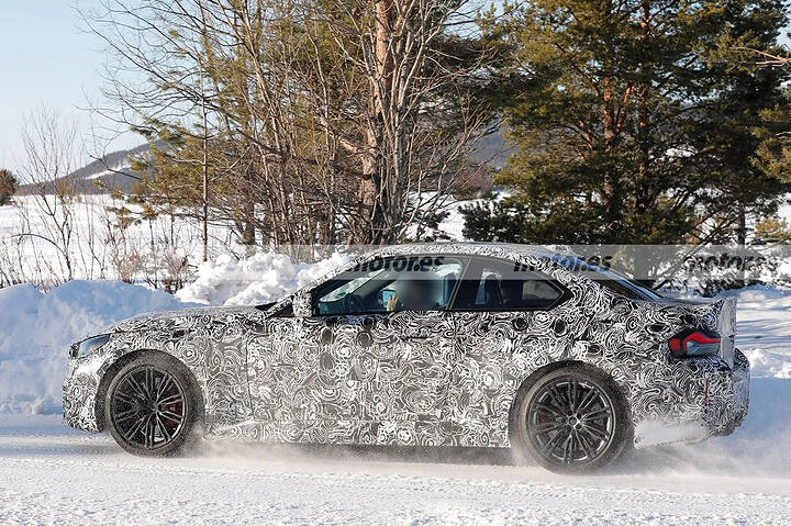 El nuevo BMW M2 CS se traslada a las pruebas de invierno tras un larg (16)