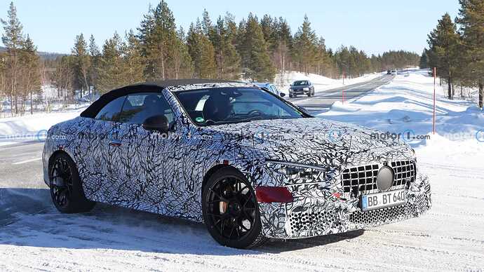 mercedes-amg-cle-63-convertible-spy-shots-production-ready (3)