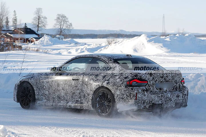 El nuevo BMW M2 CS se traslada a las pruebas de invierno tras un larg (11)
