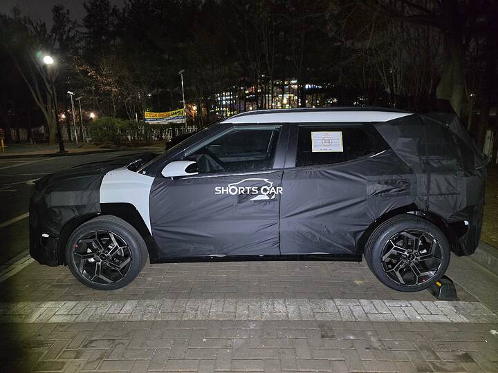 imgi_45_hyundai-bayon-bc4-hybrid-spied-newcarscoops_3