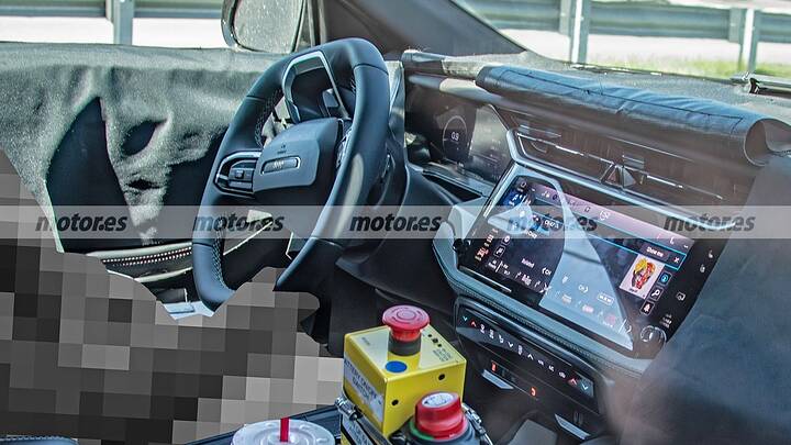 jeep-cherokee-2026-fotos-espia-interior-2025107890-1745588852_17