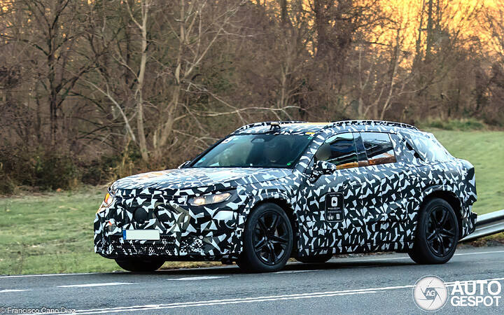 mercedes-amg-suv-28635-c960405122025150622_1