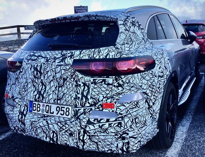 💥💥💥💥💥SPY PHOTOS- 2027 Mercedes-AMG GLC With EQ Technology #amg #spied #caught #erlkönig #ca (1)
