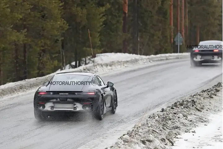 porsche_100957976_l