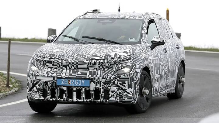 Skoda Epiq spyshots 2025