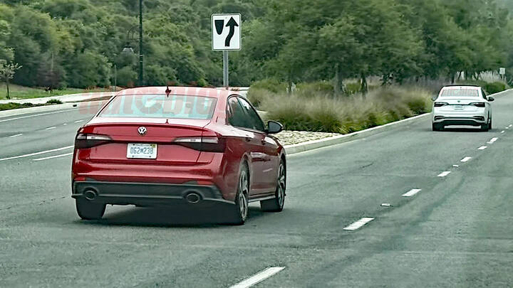 2025-Volkswagen-Jetta-GLI-rear.webp