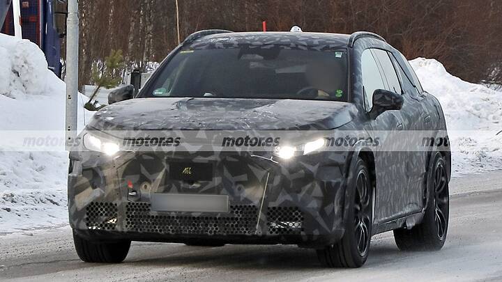 mercedes-amg-suv-gt-2026-fotos-espia-2025106970-1740997687_1