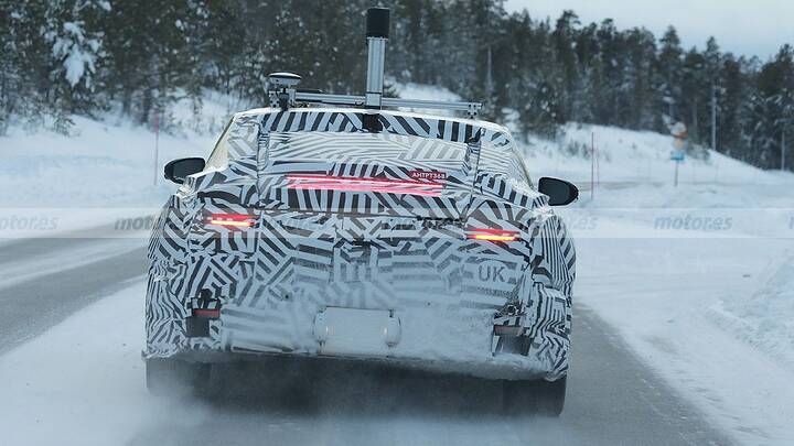 jaguar-gt-type-00-fotos-espia-2025106561-1738923846_18