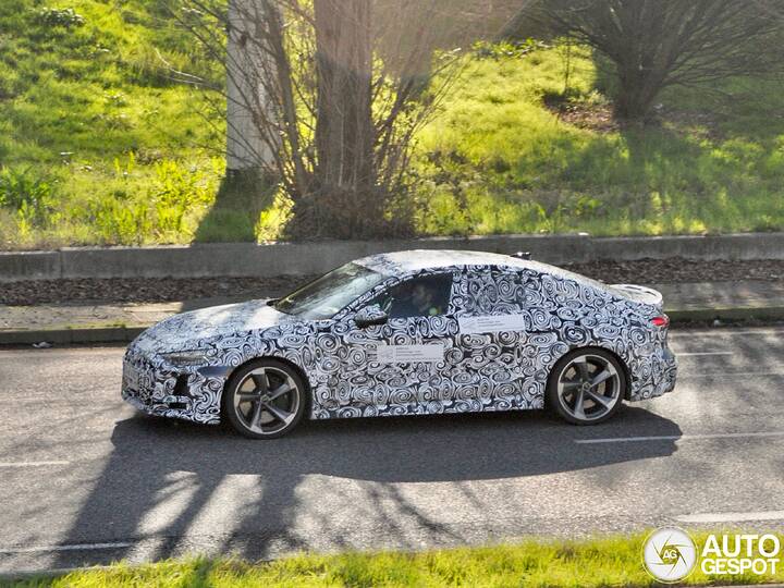 audi-rs5-sedan-b10-23550-c963928022025111040_3