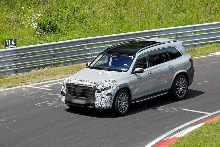 2027-mercedes-benz-gle-and-gls-continue-testing-at-the-nurburgring-nordschleife_16