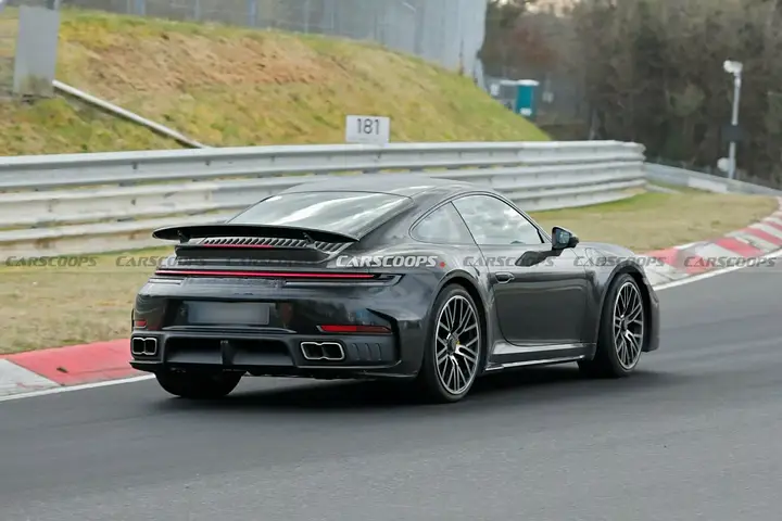 2026-Porsche-911-Turbo-S-324-7-1536x1025