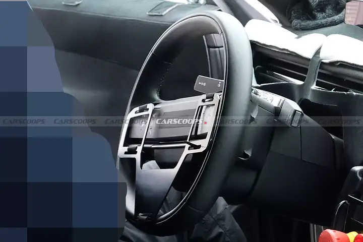 2027-Range-Rover-Velar-Spied-newcarscoops--2048x1366