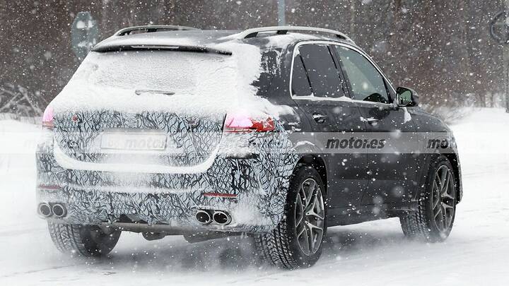 porsche-2025111802-1767021447_12