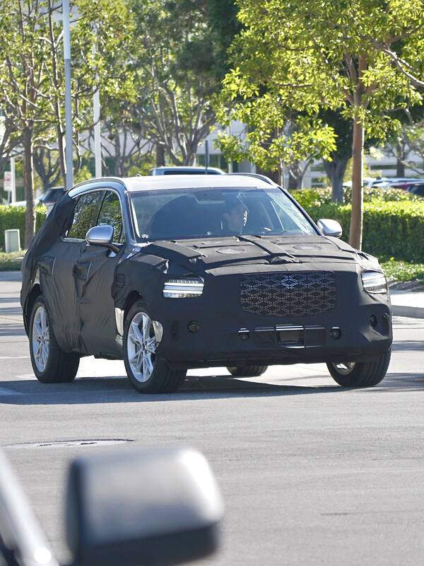 3462027 Genesis GV80 Hybrid9407b0aaea