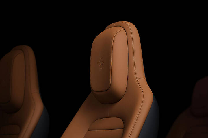ferrari-luce-interior-8