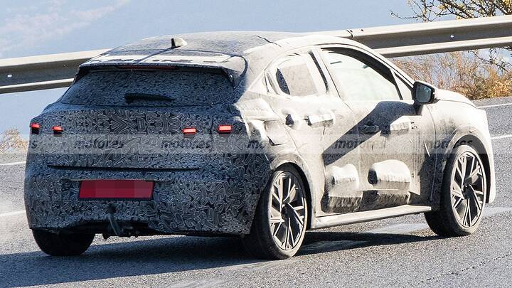 renault-clio-2026-fotos-pruebas-desarrollo-2024105218-1731434184_9