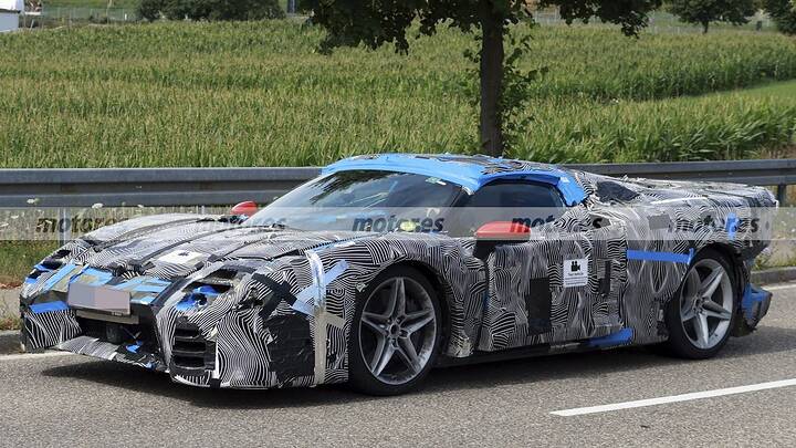 ferrari-fotos-espia-2025109415-1753870277_4