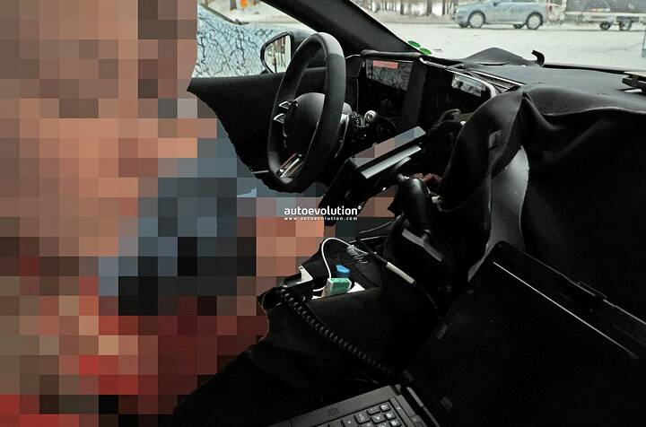 2026-mercedes-amg-gt-4-door-coupe-ev-spied-inside-and-out_19
