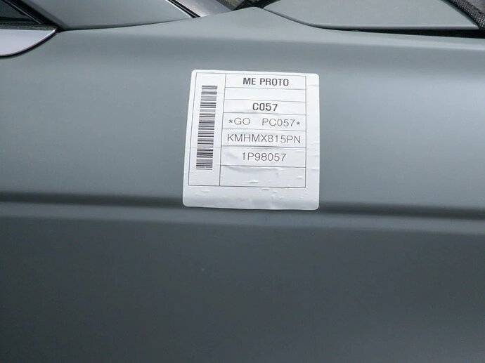 Hyundai Ioniq 7 Interior Leakage Photo06
