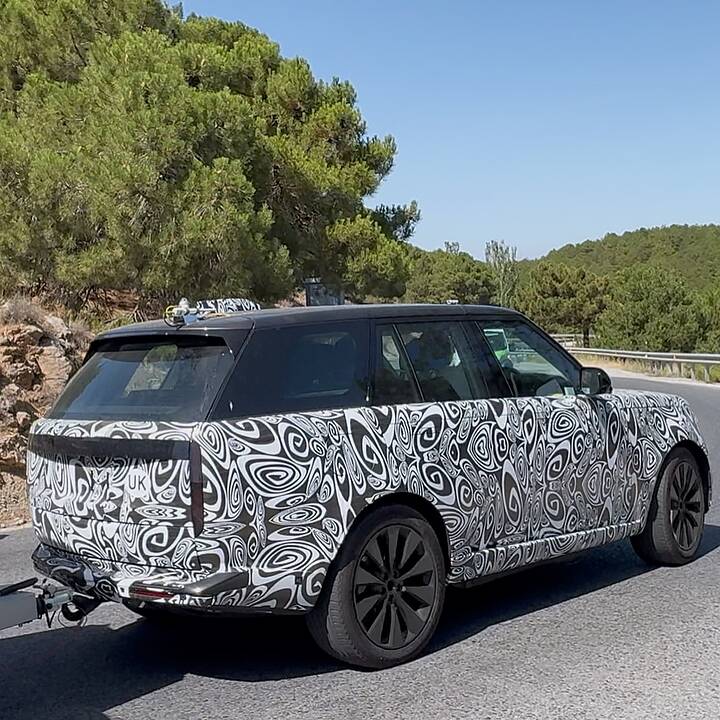 Pillado 2027 @rangerover Range Rover Facelift! 😎--#rangerover #landrover #carsofinsta #carspott (1)