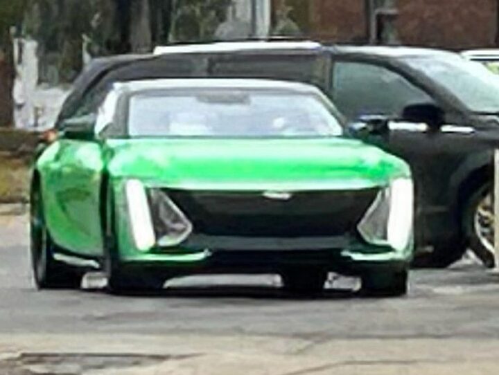 Bright-green-Cadillac-Celestiq-spotted-exterior-002-front-three-quarters-768x579