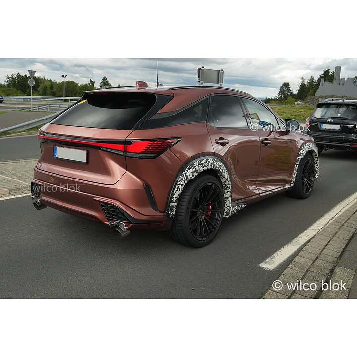 Lexus RX Morizo RR spied in Nürburg!#lexus #rx #morizo #Erlkönig #nürburgring (1)