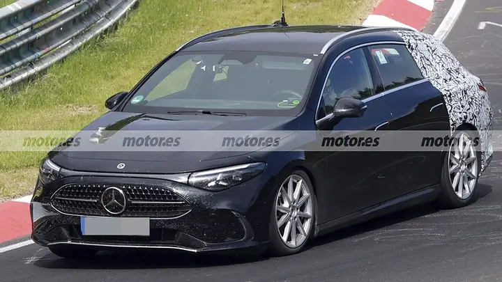 mercedes-cla-shooting-brake-2026-fotos-espia-2025108368-1748333568_4