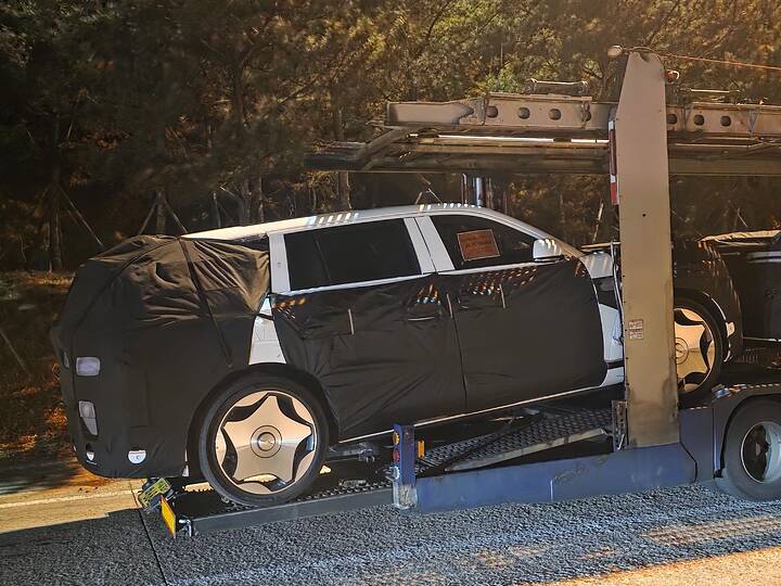 2027 Genesis GV90_newcarscoops＿3f0