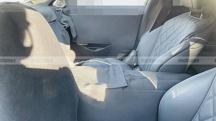 Mercedes-AMG sube el listón con un potente Clase S más tecnológico que se descubre en estas fotos espía 21