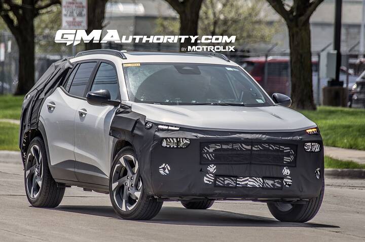 imgi562027-Chevrolet-Trax-Refresh-Prototype-Spy-Shots--newcarscoops-Exterior-004-front-three-quarters