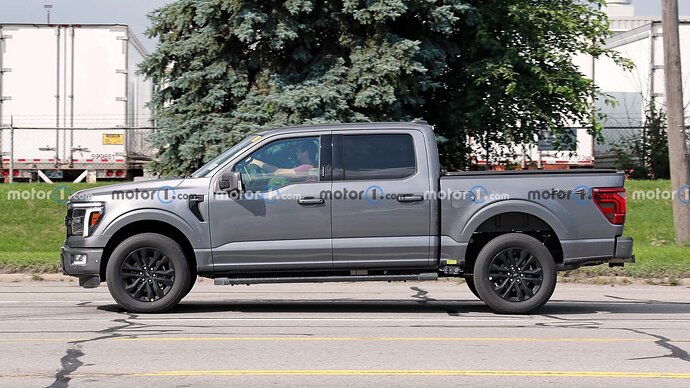 2024-ford-f-150-side-view-spy-photo